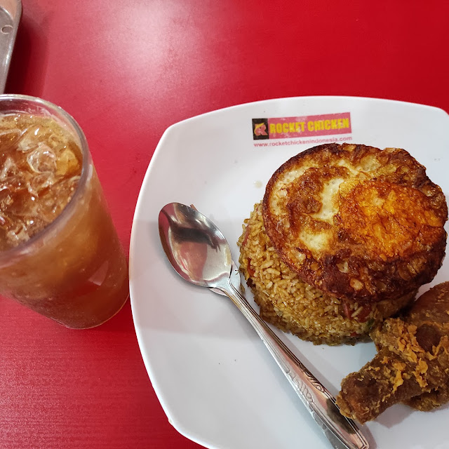 Paket Nasi Goreng Ayam