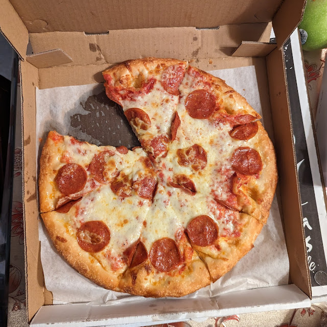 Medium Pepperoni Pizza