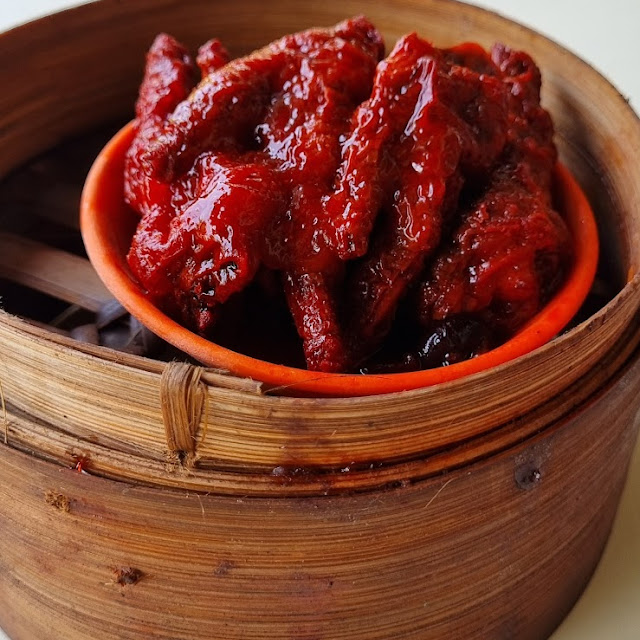 Angsiau Kaki Ayam