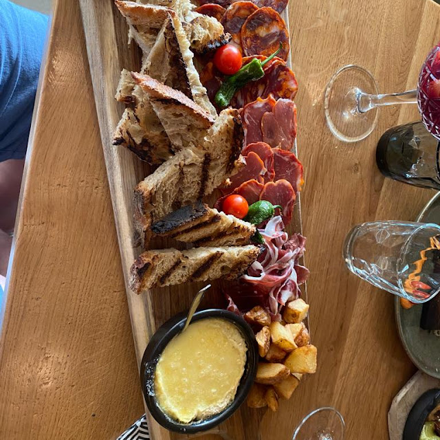 Planche de Charcuterie & Fromages
