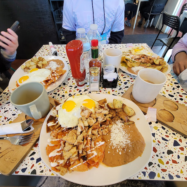 Chilaquiles Divorciados