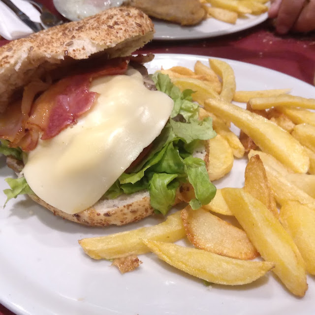 Hamburguesa Completa