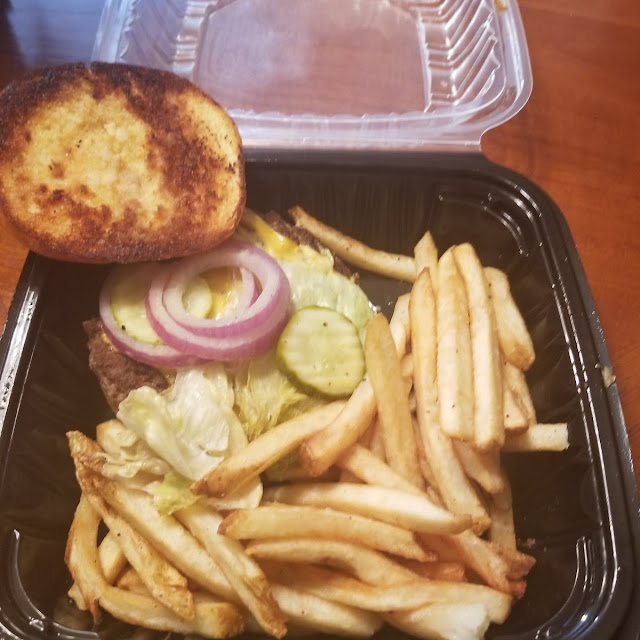 Cheeseburger & Fries