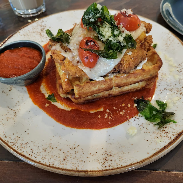 Fried Chicken & Waffle