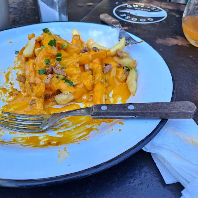 Papas Con Cheddar