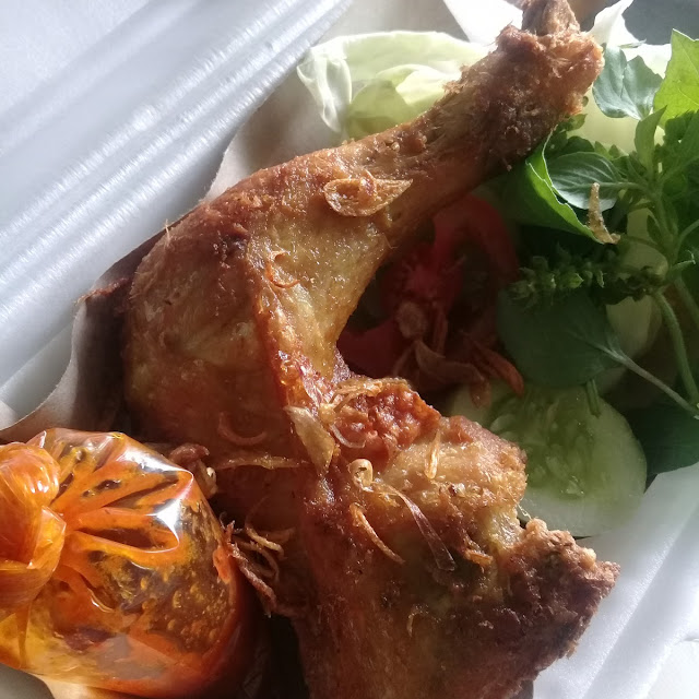 Pecel Ayam