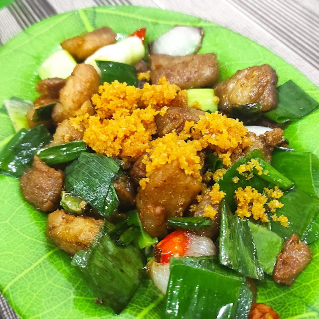 Babi Telor Asin