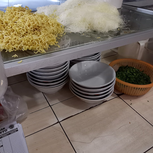 Bakmi Dan Bihun Untuk Baso