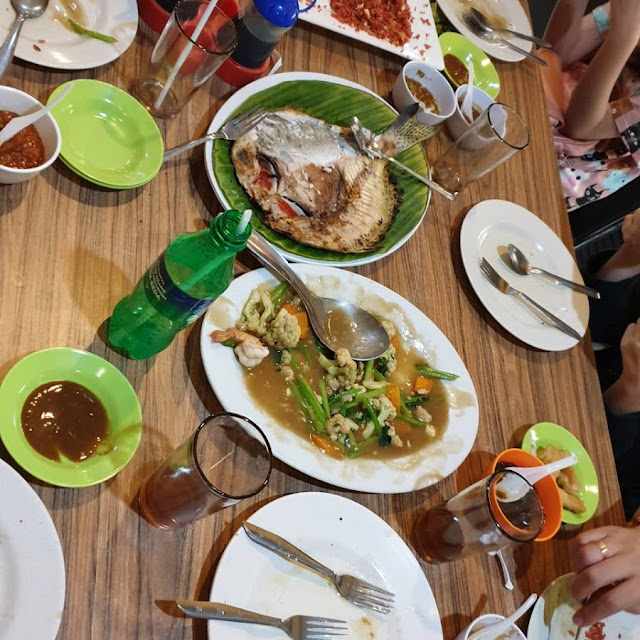 Sapo Tahu Seafood Platter and Fish