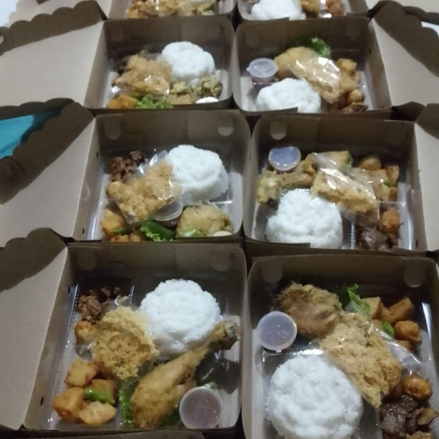 Nasi Kotak Kremes