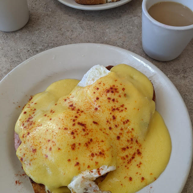 Eggs Benedict
