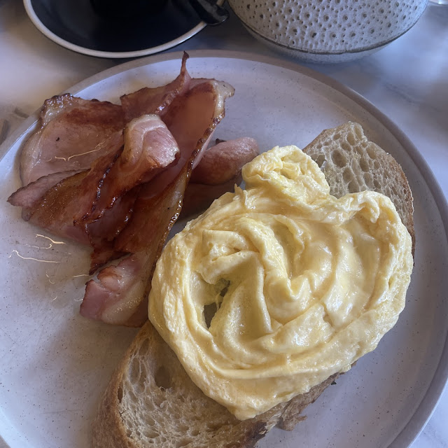 Scramble Egg on Toased