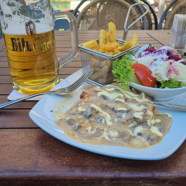 Schweinesteak Mit Pfeffersauce