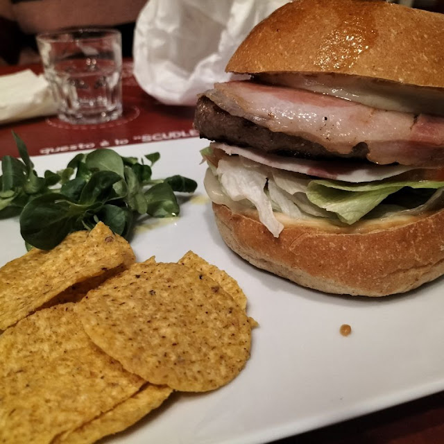 Salsa Burger