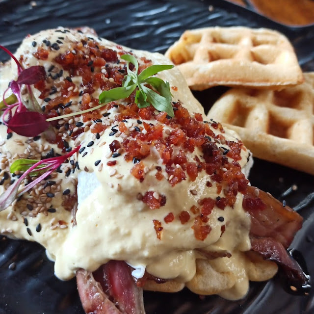 Desayuno Wafle Mechado