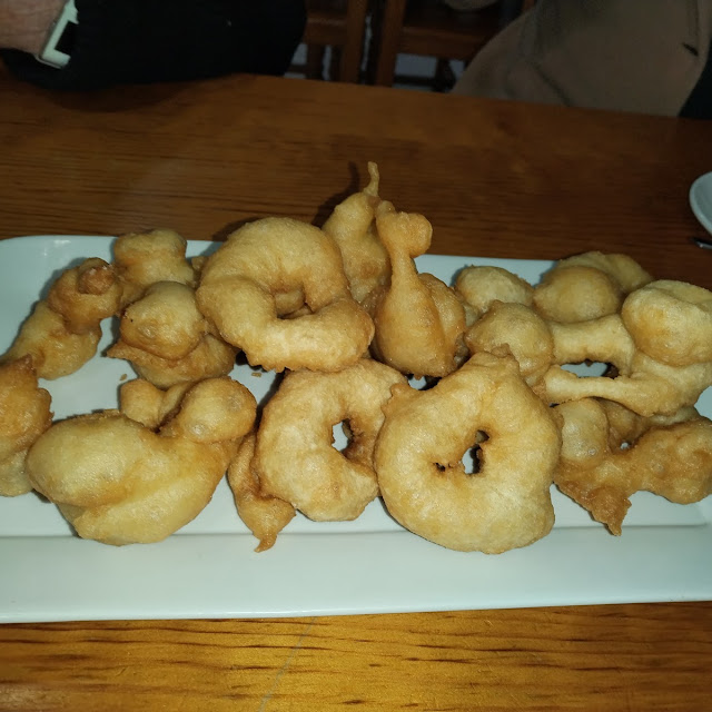 A Esto Le Llaman Buñuelos Pero Es Mera Masa