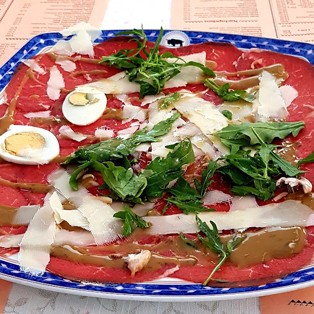Rinder Carpaccio Rucola E Grana
