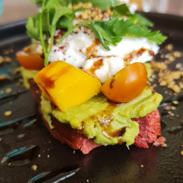 Poached Egg on Avocado and Beetroot Bread