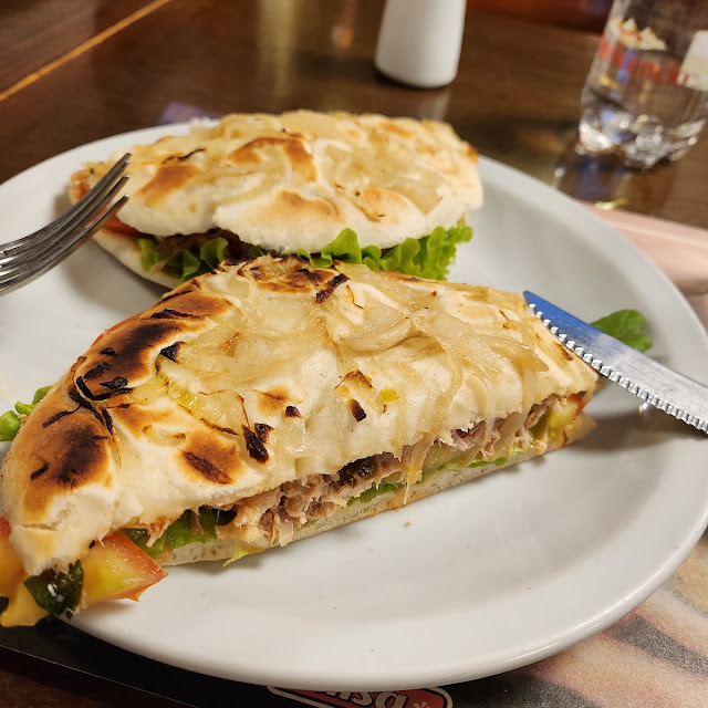 Fugazzetta Rellena