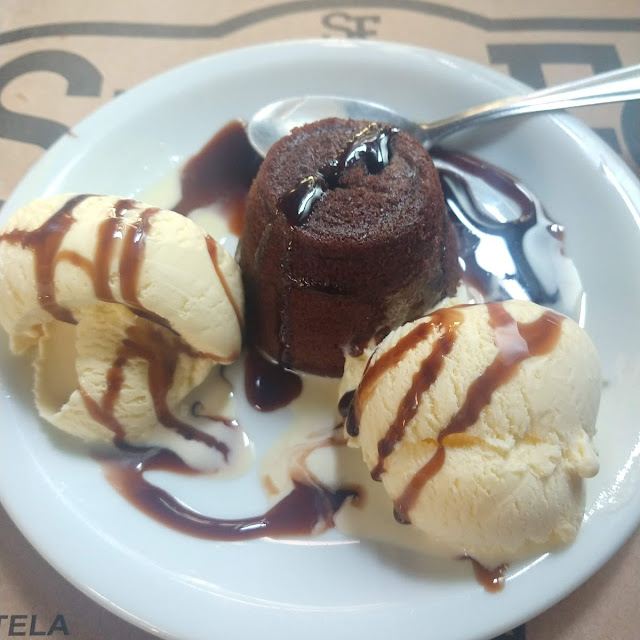 Petit Gateau