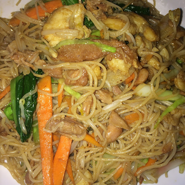 Chicken Stir Fried Rice Noodles