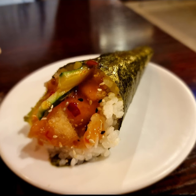 Deluxe Hand Roll