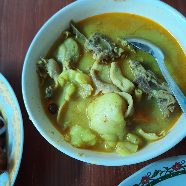 Gule Pak Kuwat