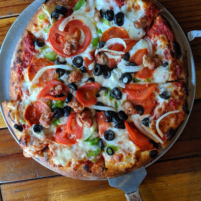 Wendy's Works Pizza