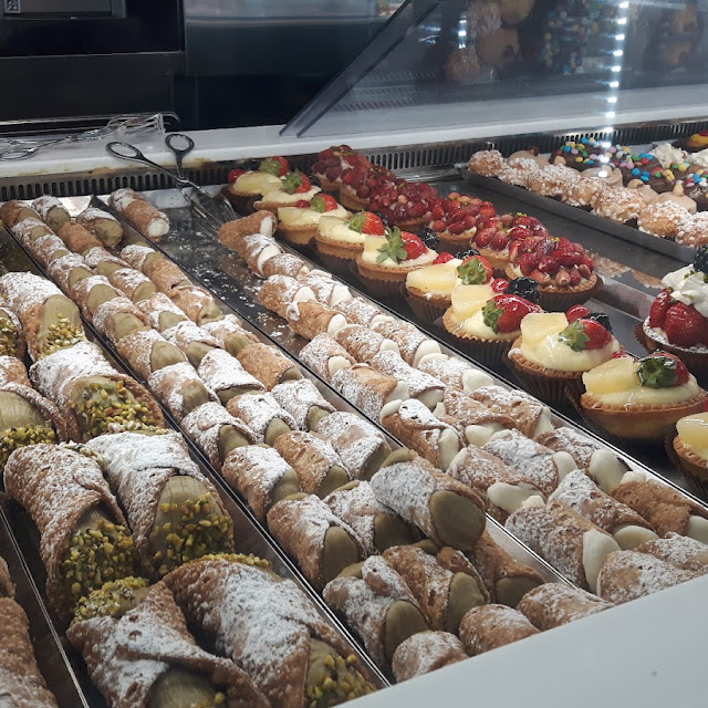 Cannoli