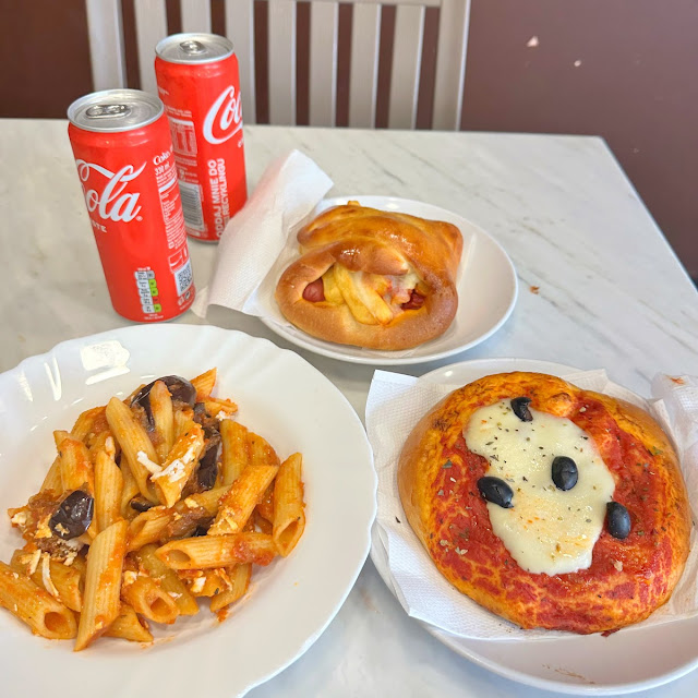 Pizza and Hot Dog