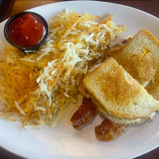 Breakfast Sandwich