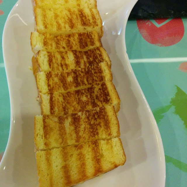Roti Bakar