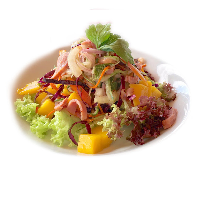 Mango & Smoked Duck Salad