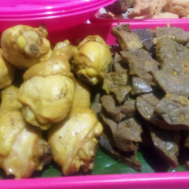 Porsi Ayamnya Mantap