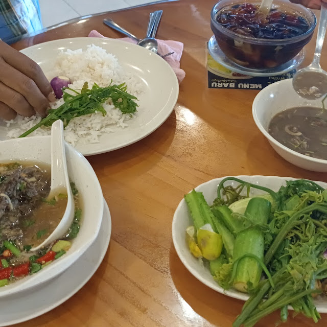 Nasi Berlauk