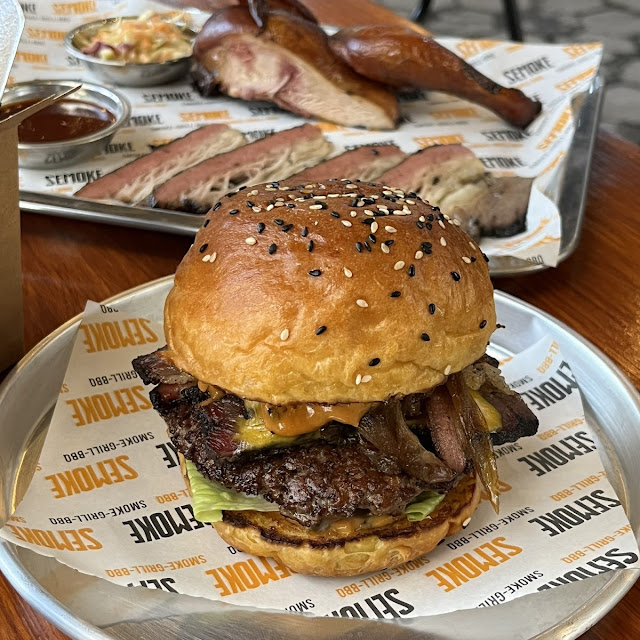 Semoke Burger