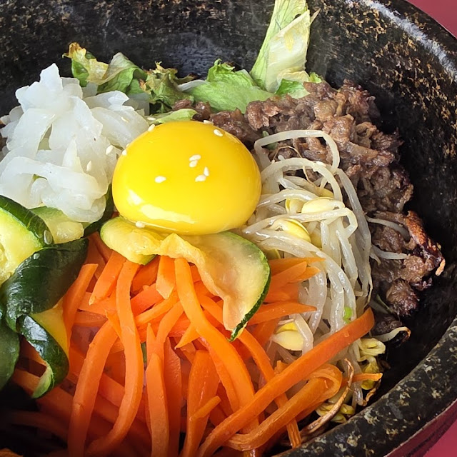 Dolsot Bibimbap