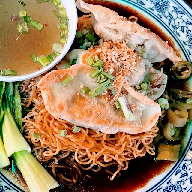 Wantan Mee BBQ Chicken