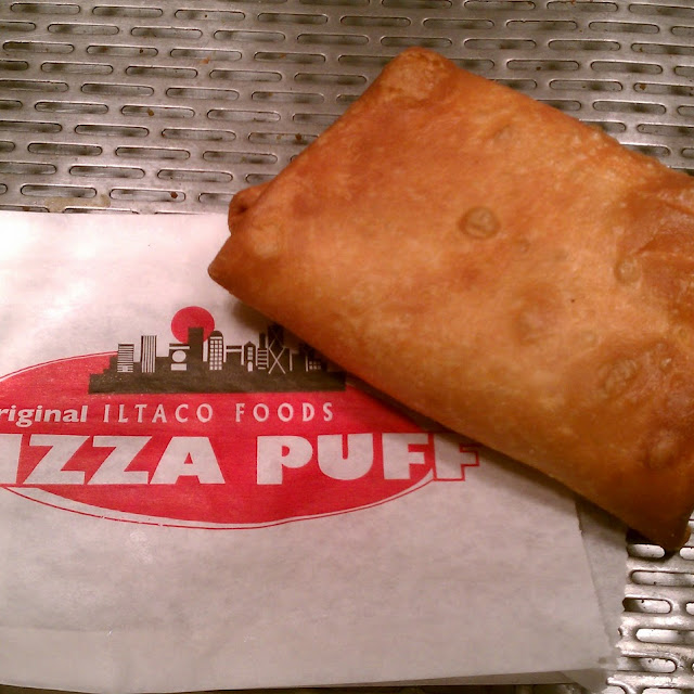 Pizza Puff