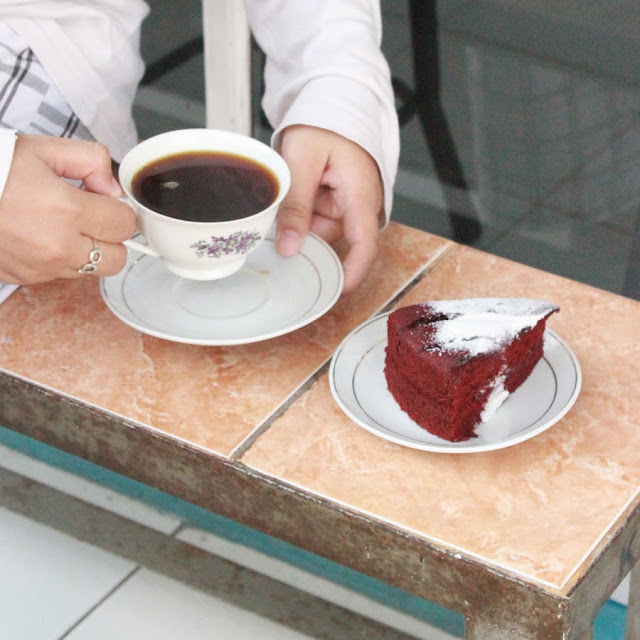 Red Velvet & v60