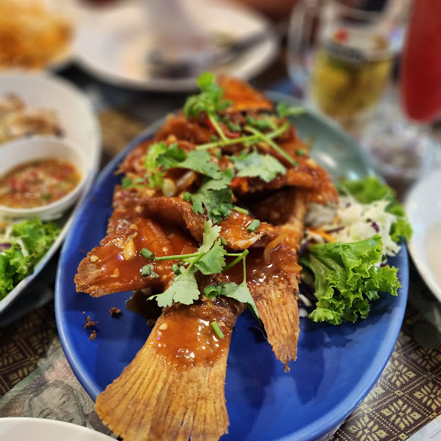 Fried Fish with Chili Sauce