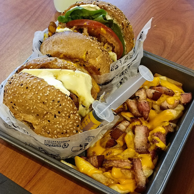 Hamburguesas 3 Quesos Y Hamburguesa Philadelphia