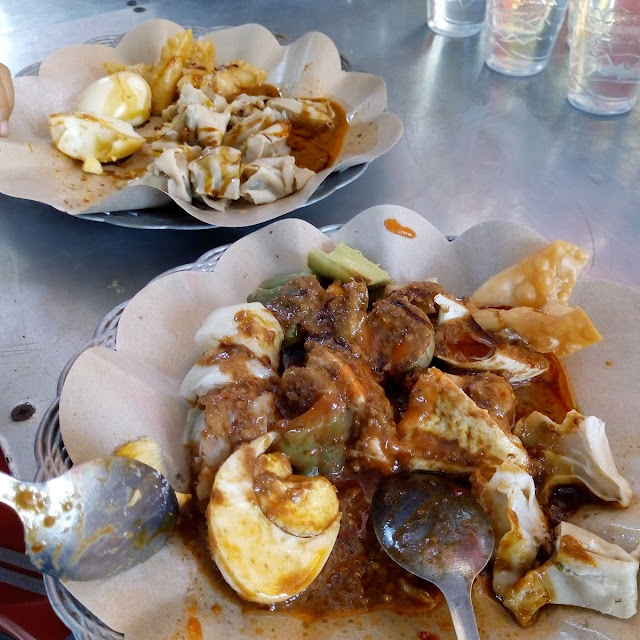 Siomay Campur