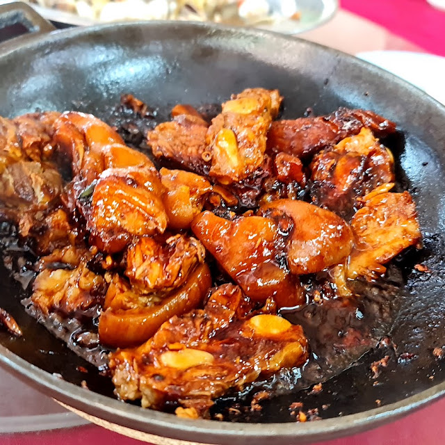 干肉骨茶