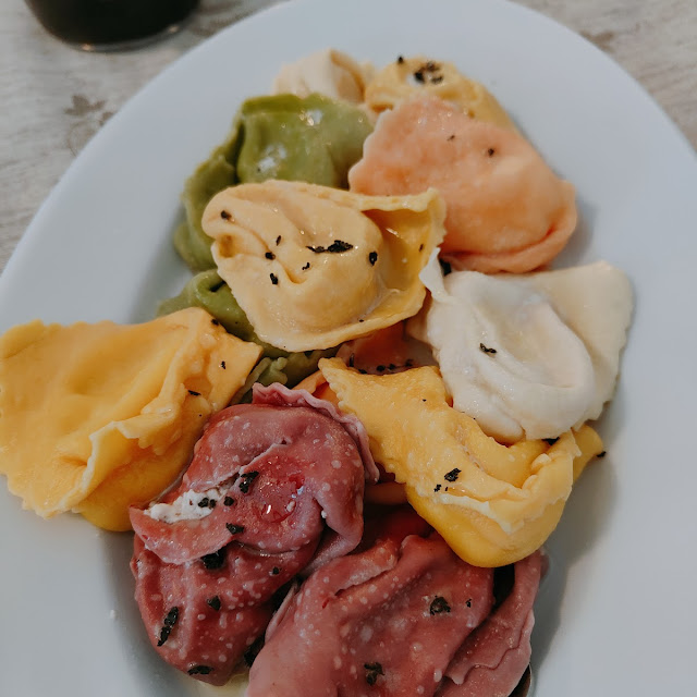 Assaggio Di Tortelloni Misti