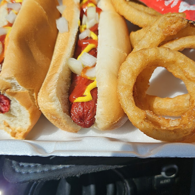 Red Hotdog
