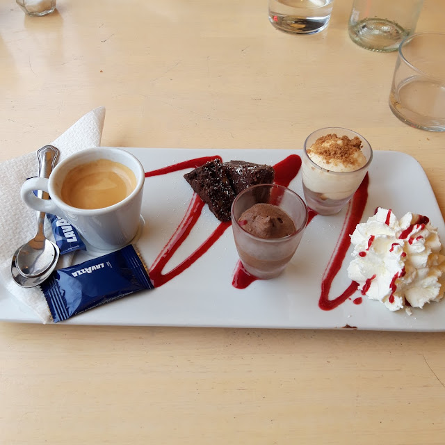 Café Gourmand