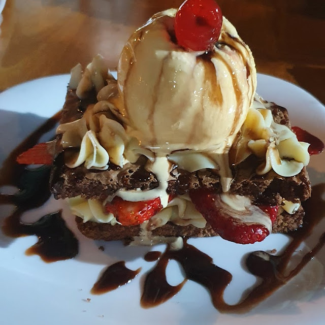 Brownie Com Sorvete
