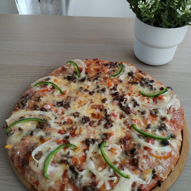 Beef Shawarma Pizza