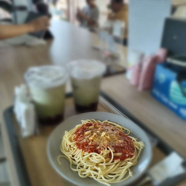 Spaghetti in Red Sauce